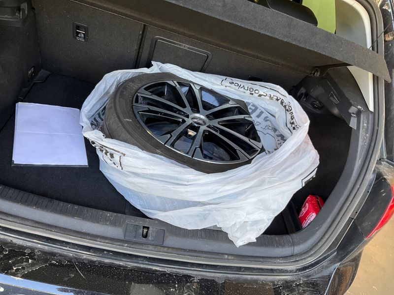 Volkswagen Golf VII 1.6 TDI Comfortline BlueMotion Tech 2015 – снимка 15
