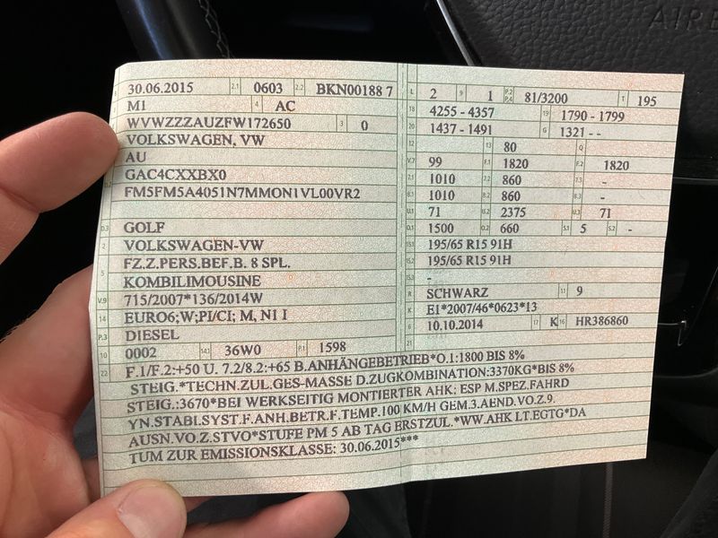 Volkswagen Golf VII 1.6 TDI Comfortline BlueMotion Tech 2015 – снимка 21