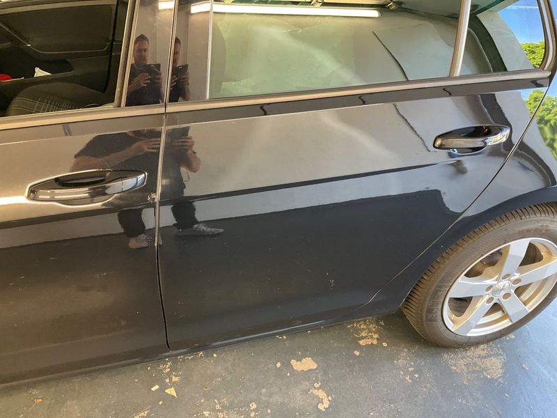 Volkswagen Golf VII 1.6 TDI Comfortline BlueMotion Tech 2015 – снимка на щета 64