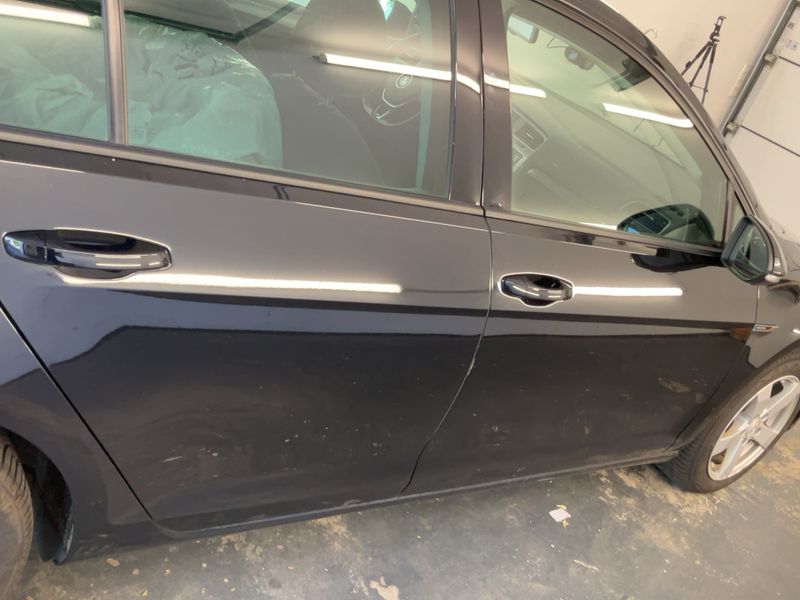 Volkswagen Golf VII 1.6 TDI Comfortline BlueMotion Tech 2015 – снимка на щета 10