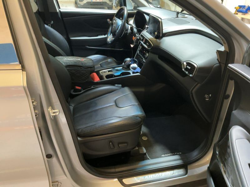 Hyundai Santa Fe 2.2 CRDi Comfort 4WD 2018 – снимка 16
