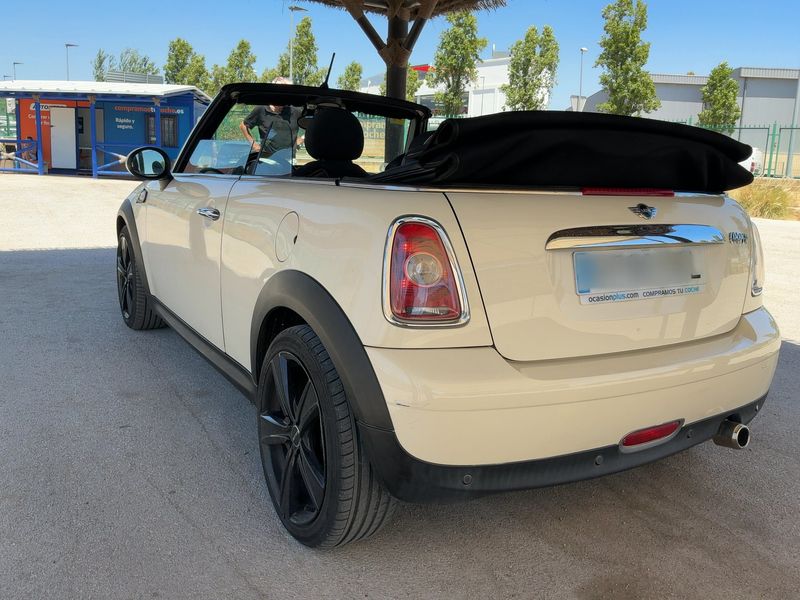 MINI Cabrio Cooper 2009 – снимка 6