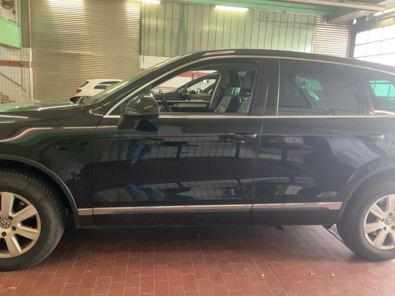 Volkswagen Touareg 3.0 V6 TDI BlueMotion Tech 2012 – снимка 4