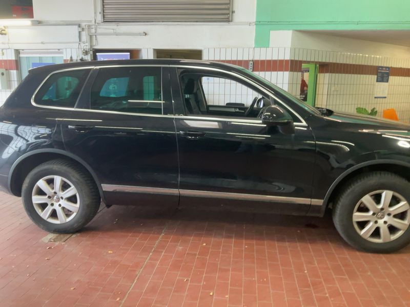 Volkswagen Touareg 3.0 V6 TDI BlueMotion Tech 2012 – снимка 10
