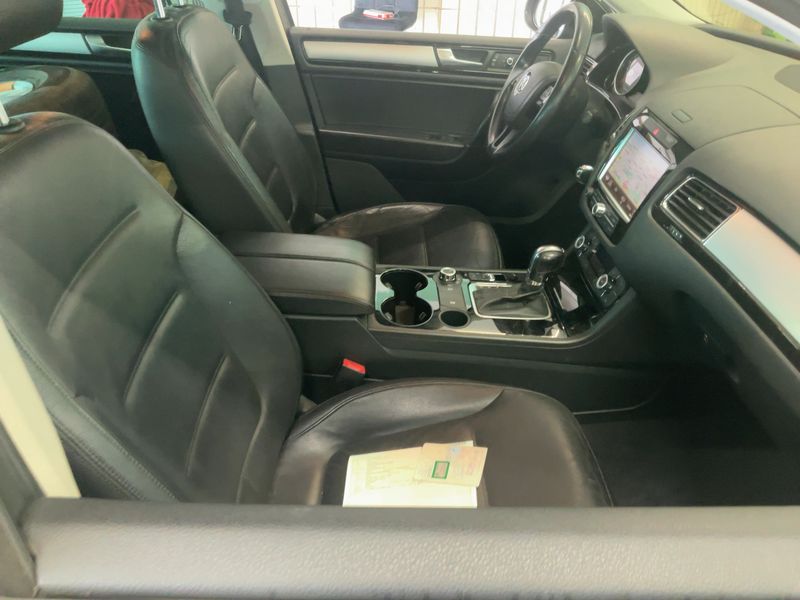 Volkswagen Touareg 3.0 V6 TDI BlueMotion Tech 2012 – снимка 16