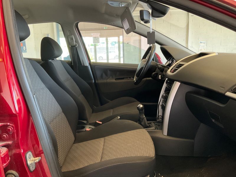 Peugeot 207 1.6 Premium 2010 – снимка 3