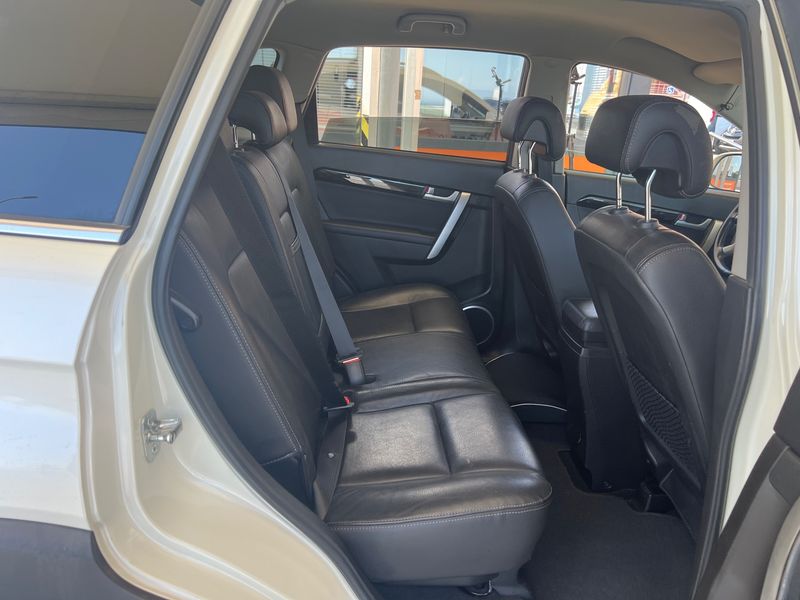 Chevrolet Captiva 2.2 Diesel D LTZ 4WD 2011 – снимка 19