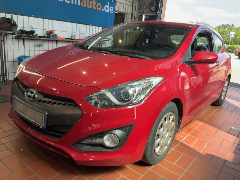 Hyundai i30 1.4 CRDi Classic 2014 – снимка 1