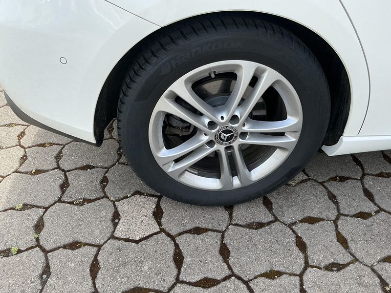 Mercedes-Benz B-Klasse B 220 d Progressive 2020 – снимка 9
