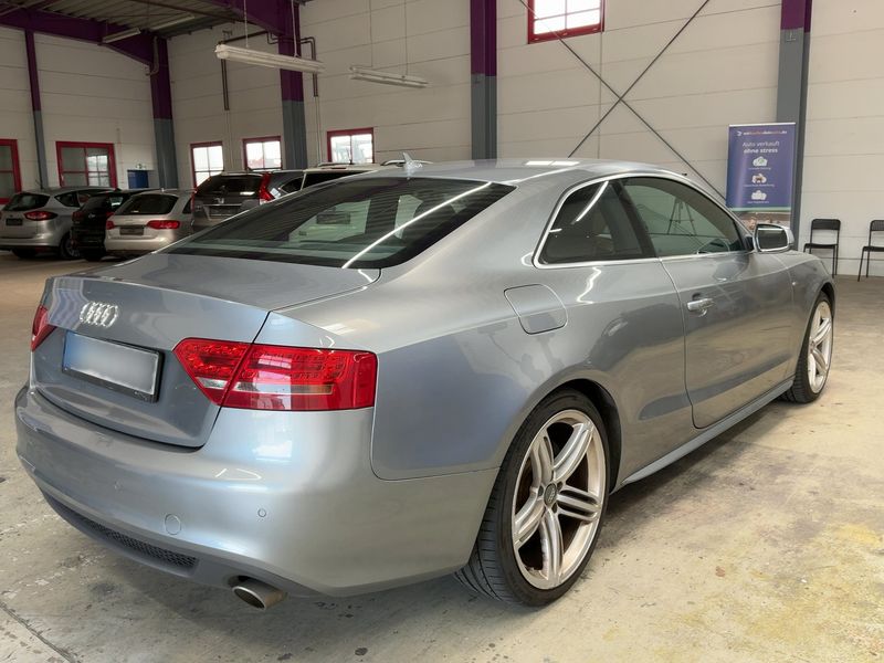 Audi A5 3.0 V6 TDI quattro 2010 – снимка 8