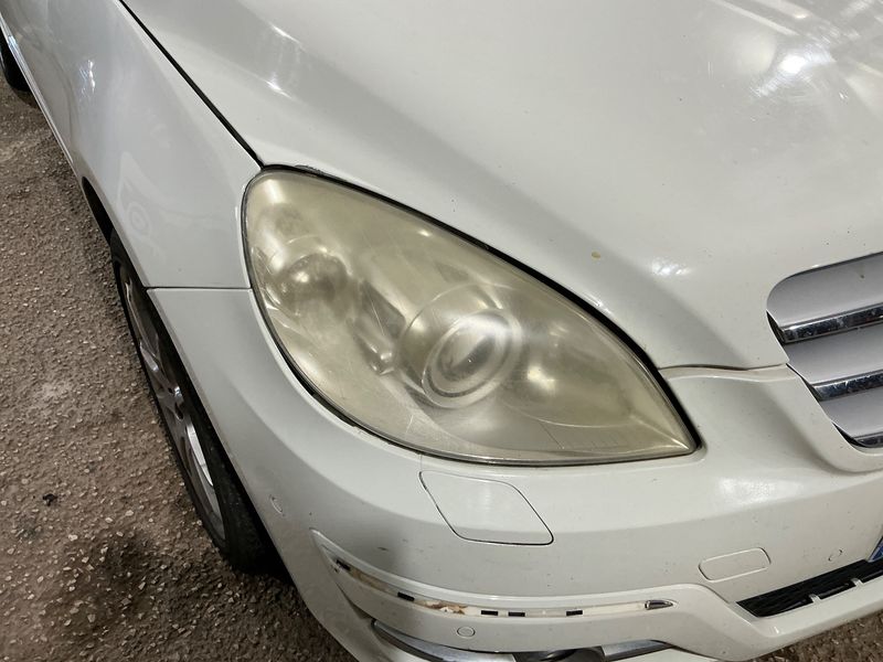 Mercedes-Benz B-Klasse B 200 Turbo 2010 – снимка 39