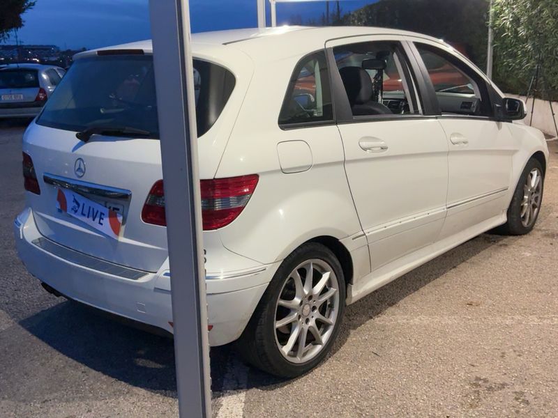Mercedes-Benz B-Klasse B 200 Turbo 2010 – снимка 8