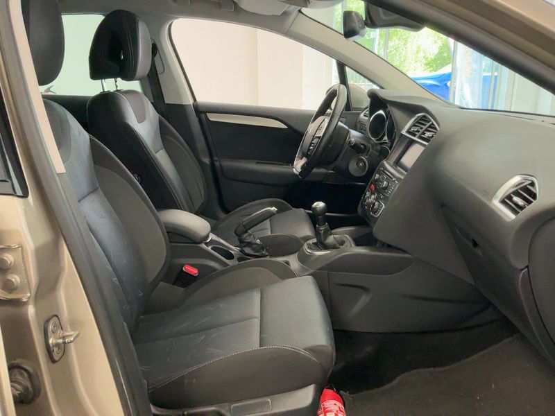 Citroen C4 1.6 HDi Selection 2012 – снимка 16