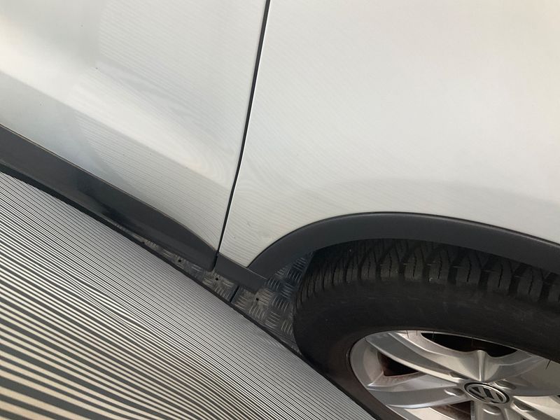 Volkswagen Tiguan 1.4 TSI Trend & Fun BlueMotion Tech 2015 – снимка 21
