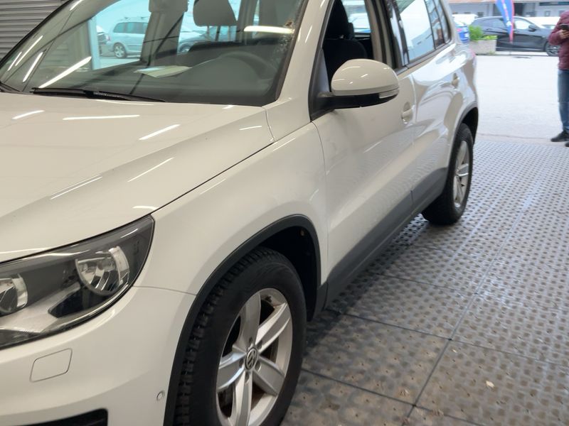 Volkswagen Tiguan 1.4 TSI Trend & Fun BlueMotion Tech 2015 – снимка 2