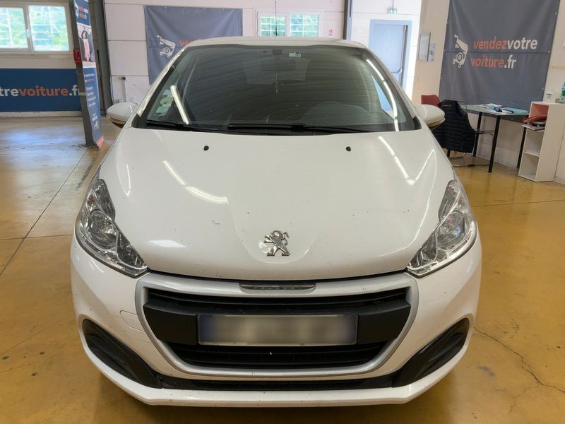 Peugeot 208 1.6 Blue-HDi Affaire Premium 2016 – снимка 14