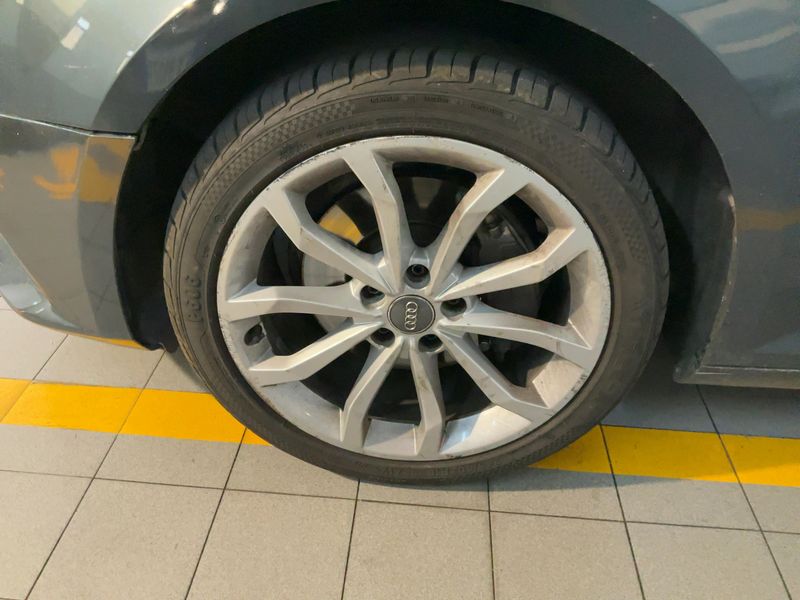 Audi A4 2.0 TDI 2017 – снимка 3