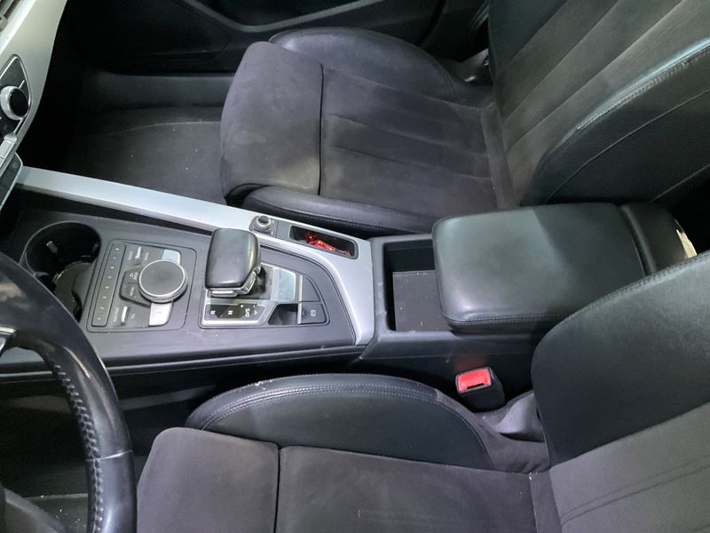 Audi A4 2.0 TDI 2017 – снимка 26