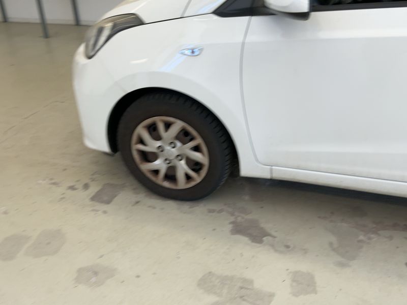 Hyundai i10 1.0 Trend 2017 – снимка 3
