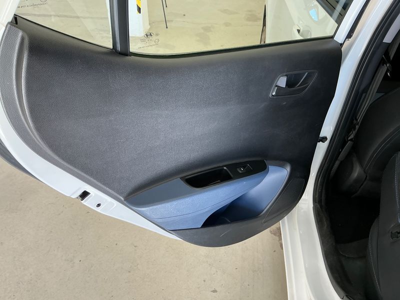 Hyundai i10 1.0 Trend 2017 – снимка 28