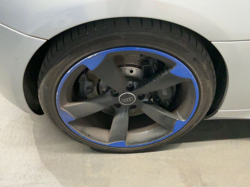 Audi R8 5.2 V10 FSI quattro 2011 – снимка 9