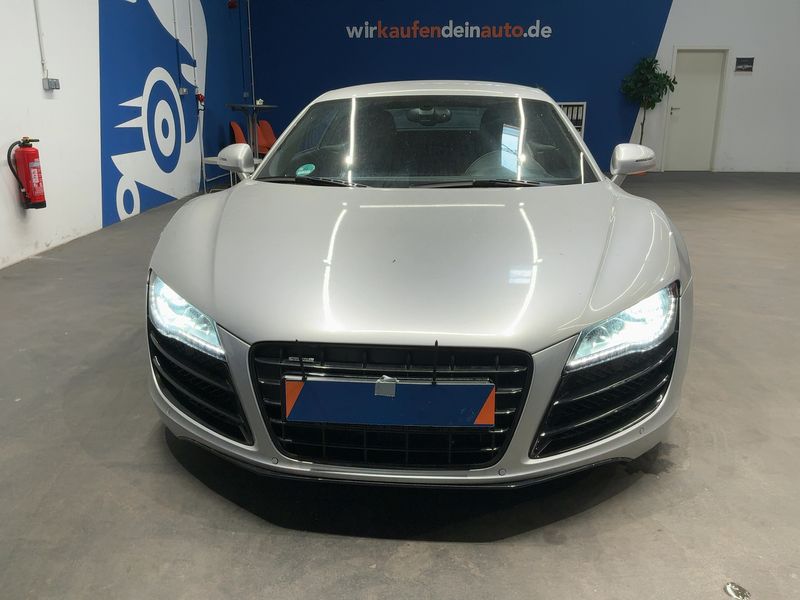 Audi R8 5.2 V10 FSI quattro 2011 – снимка 14