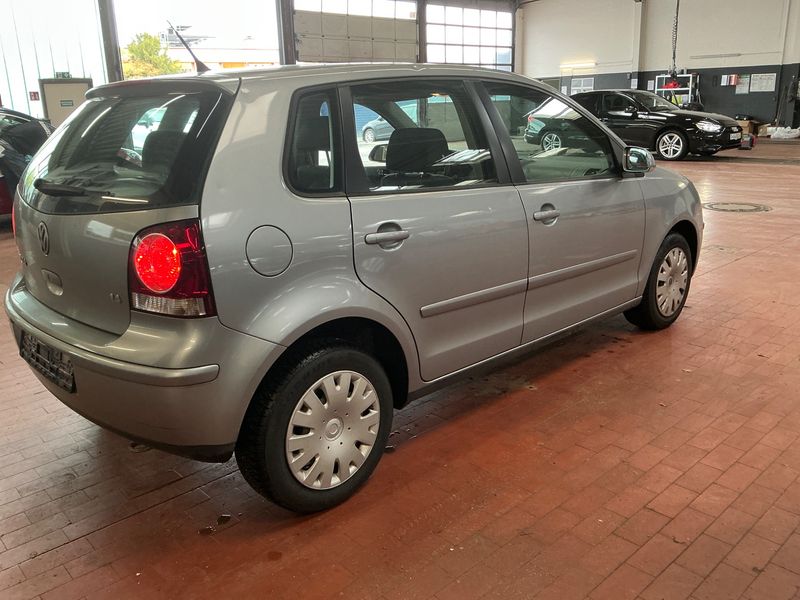 Volkswagen Polo 1.4 Comfortline 2006 – снимка 2
