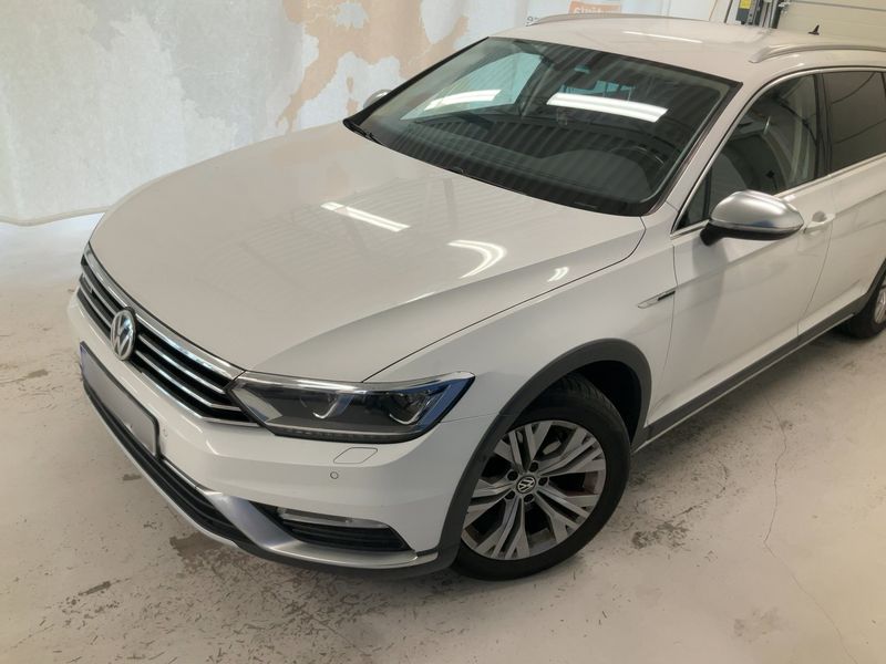 Volkswagen Passat Alltrack 2.0 TDI 4Motion BlueMotion Tech 2016 – снимка 2