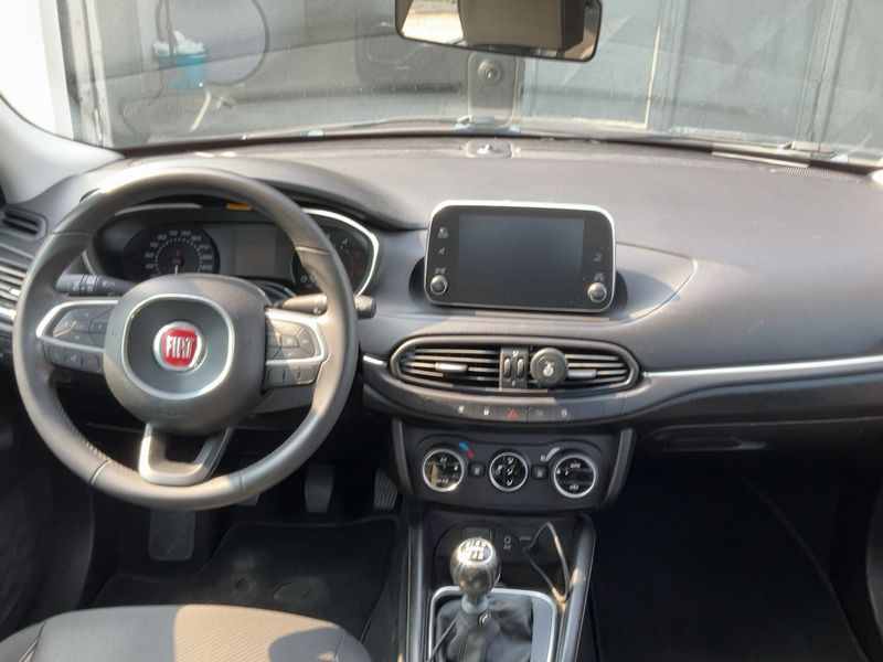 Fiat Tipo 1.6 JTDM Lounge 2017 – снимка 17