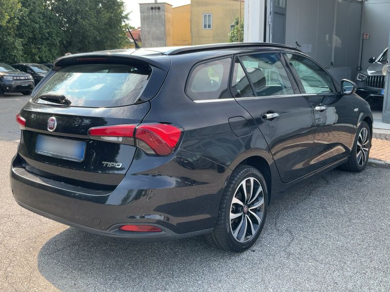 Fiat Tipo 1.6 JTDM Lounge 2017 – снимка 8