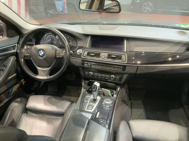 BMW 5er 520d 2015 – снимка 12