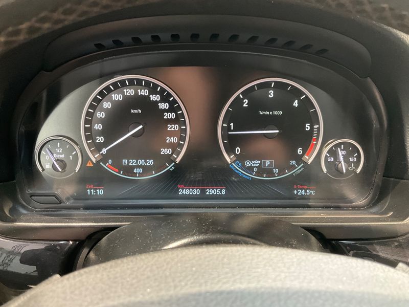 BMW 5er 520d 2015 – снимка 13