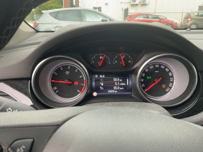 Opel Astra 1.0 Turbo Innovation Start&Stop 2017 – снимка 18