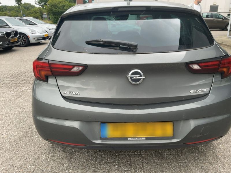 Opel Astra 1.0 Turbo Innovation Start&Stop 2017 – снимка 7