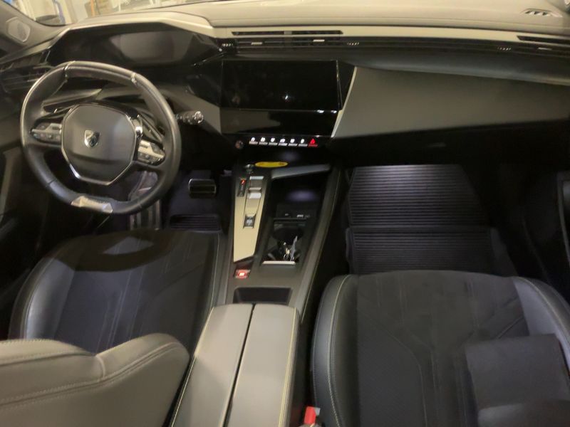 Peugeot 308 1.2 PureTech GT 2023 – снимка 18