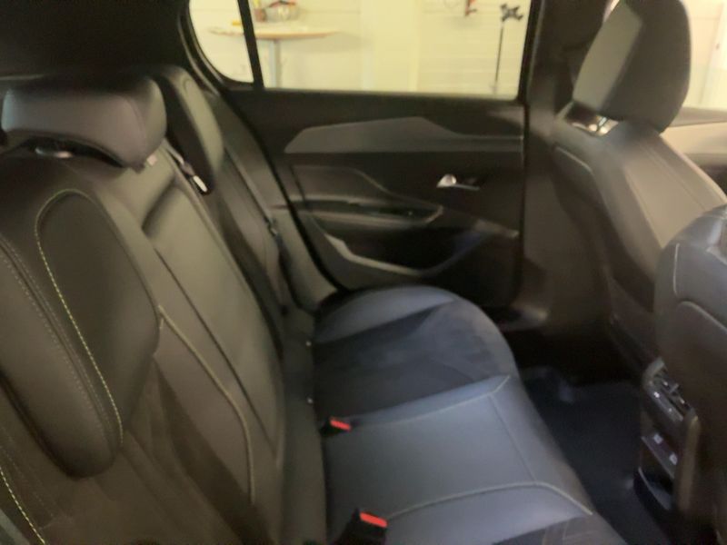Peugeot 308 1.2 PureTech GT 2023 – снимка 20