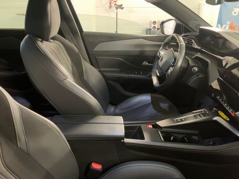Peugeot 308 1.2 PureTech GT 2023 – снимка 17