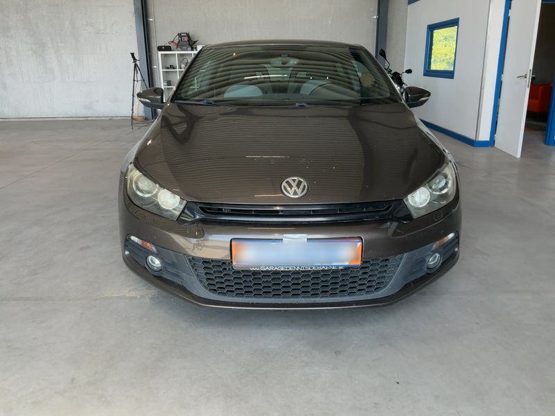 Volkswagen Scirocco 1.4 TSI Life 2014 – снимка 14
