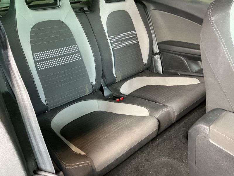 Volkswagen Scirocco 1.4 TSI Life 2014 – снимка 27