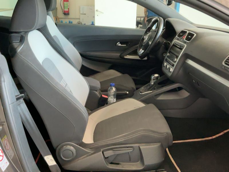 Volkswagen Scirocco 1.4 TSI Life 2014 – снимка 16