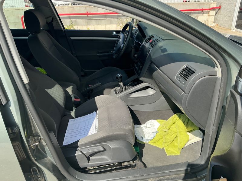 Volkswagen Golf V 1.9 TDI Sportline 2004 – снимка 3
