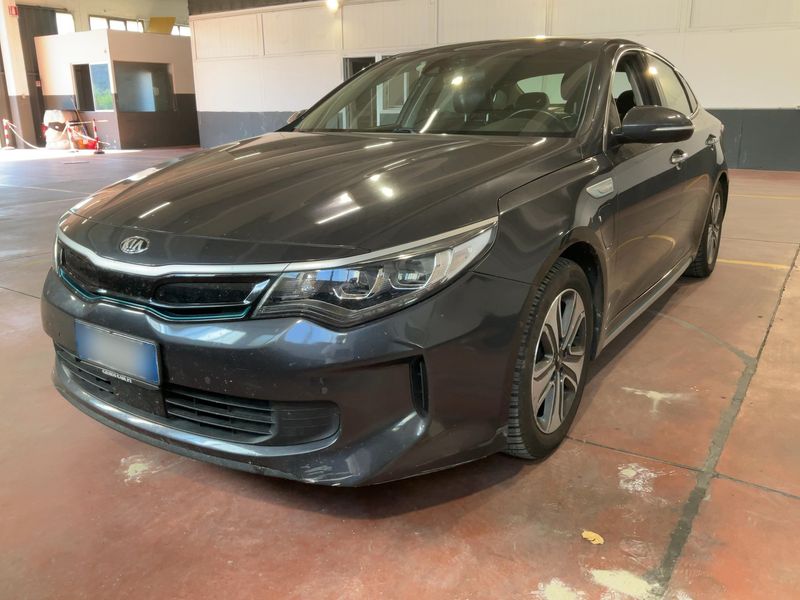 Kia Optima 2.0 Hybrid Base 2017 – снимка 1