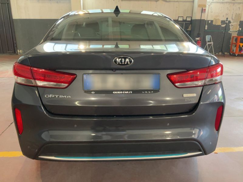 Kia Optima 2.0 Hybrid Base 2017 – снимка 7