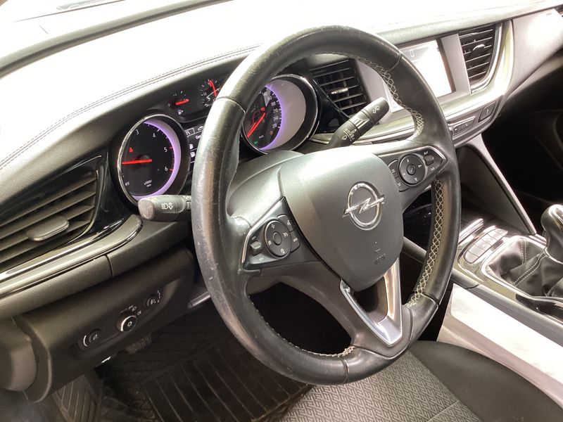 Opel Insignia Grand Sport 1.6 CDTI DPF Edition 2020 – снимка 23
