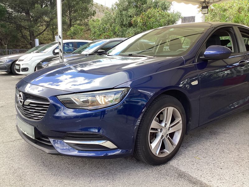 Opel Insignia Grand Sport 1.6 CDTI DPF Edition 2020 – снимка 2