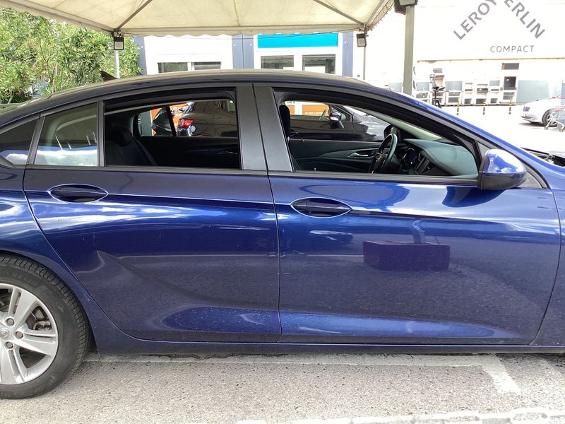 Opel Insignia Grand Sport 1.6 CDTI DPF Edition 2020 – снимка 10