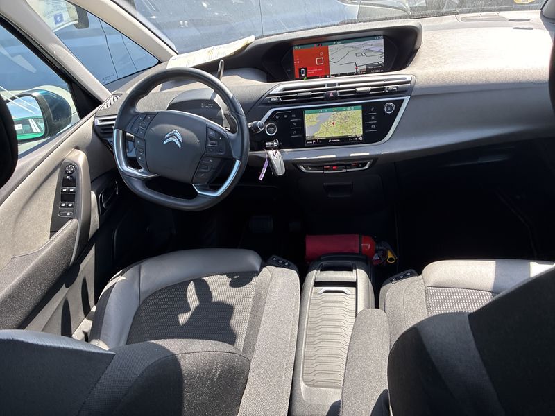 Citroen C4 Spacetourer 1.5 Blue-HDi Selection 2020 – снимка 11