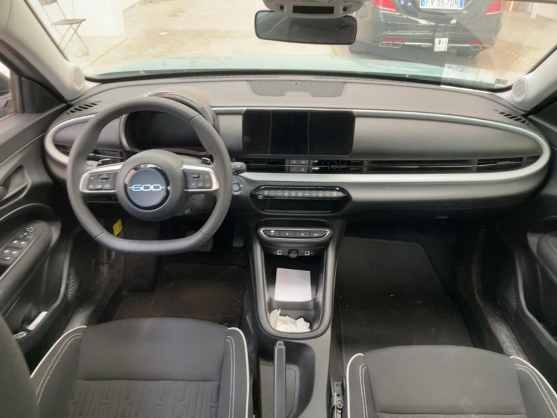 Fiat 600 1.2 Mild-Hybrid 2025 – снимка 17