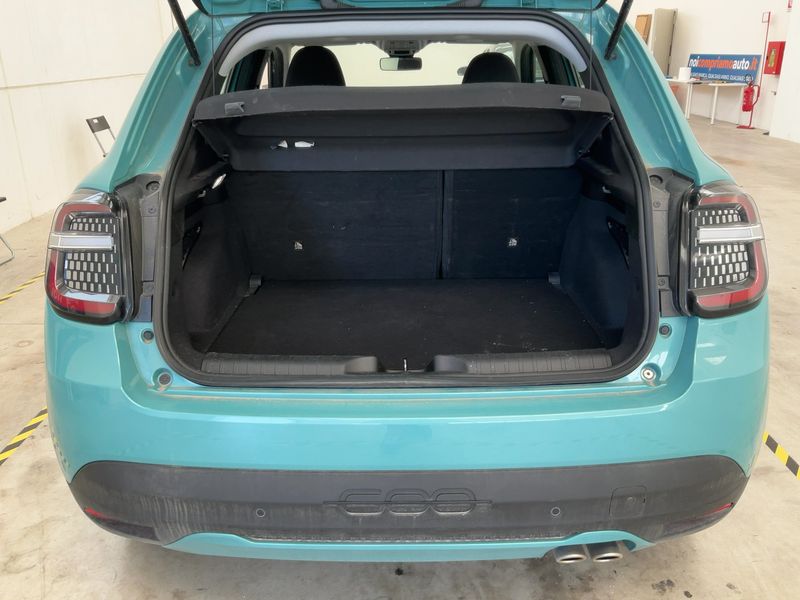 Fiat 600 1.2 Mild-Hybrid 2025 – снимка 15