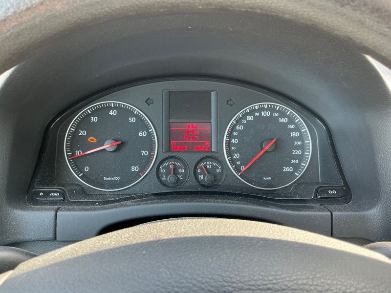 Volkswagen Golf V Plus 1.6 FSI Comfortline 2005 – снимка 4